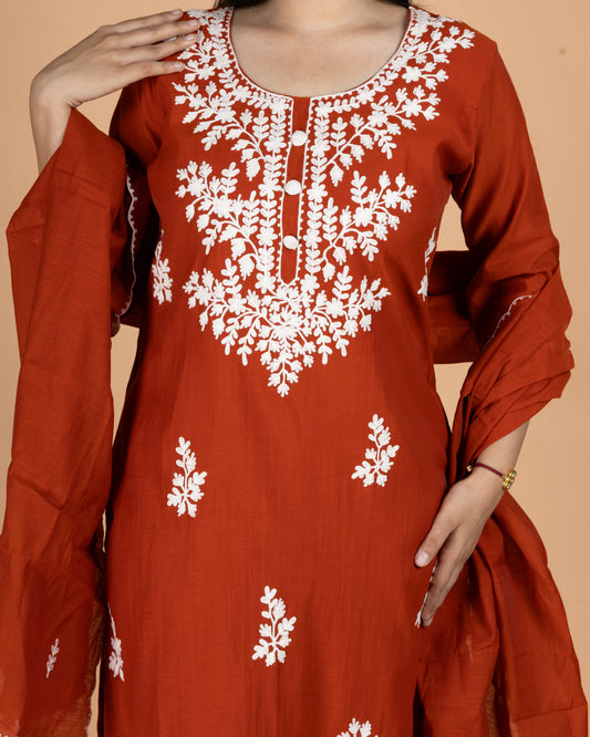 Mul Fabric Straight Kurti Set with Aari Embroidery & Matching Dupatta