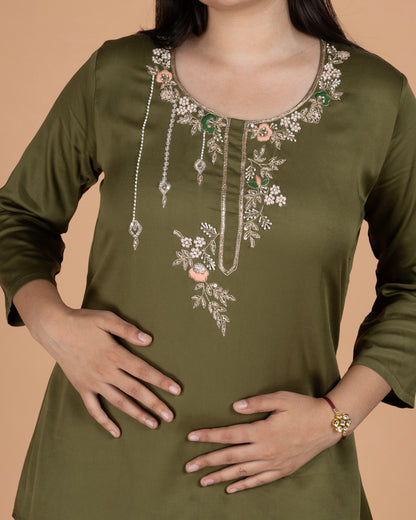 Gajji Cotton Co-Ord Set with Embroidered Round Neckline & Wide-Leg Pants