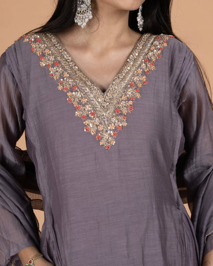 Pure Mul Kurti Set with V-Neck Zardosi Work & Scallop Dupatta